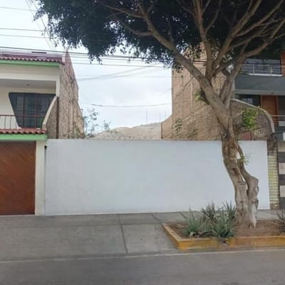 Excelente Terreno en Venta Aun Paso de Plaza Lima Sur