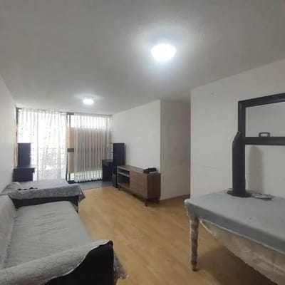 VENDO DEPARTAMENTO EN PRIMER PISO VILLA BONITA