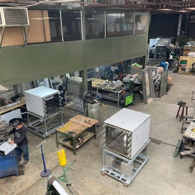 VENDO LOCAL INDUSTRIAL