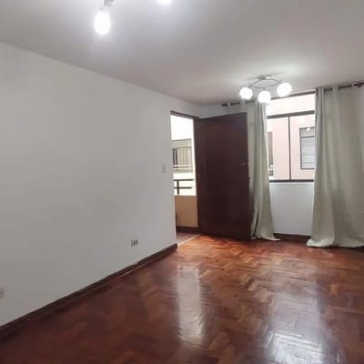 VENDO ACOGEDOR DEPARTAMENTO EN PUEBLO LIBRE