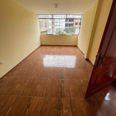 venta de departamento de estreno   segundo  piso en ATE