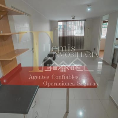 Venta Departamento Primer Piso mas Cochera Chorrillos OPORTUNIDAD