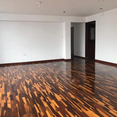 SAN MIGUEL  VENDO LINDO Y AMPLIO DPTO ERPISO CASCENSOR