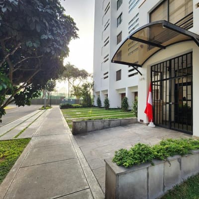 EN VENTA  Dpto San Isidro