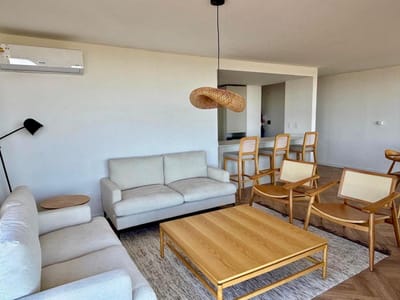 Departamento en venta de 4 ambientes en Barra de Carrasco