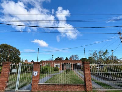 Casa en venta de 4 ambientes en Carrasco Norte
