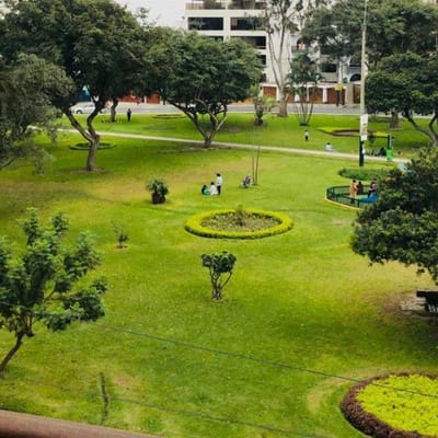 PENTHOUSE DUPLEX FRENTE A PARQUE EN CHACARILLA