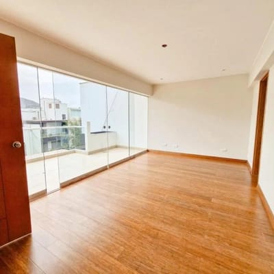 Duplex Estreno Chacarilla con acabados de lujo