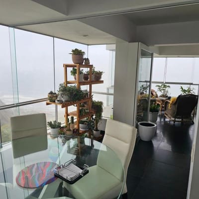 Exclusivo departamento en el malecon de miraflores