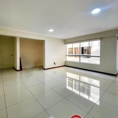 Bienvenido a tu nuevo hogar en el corazn de Brea