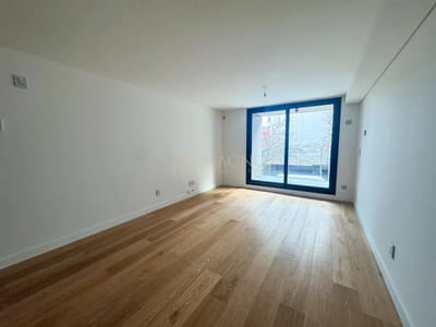Apartamento De Categoría 1 Dormitorio - Frente A Parque Biarritz