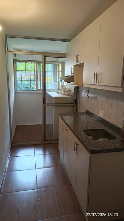VENTA APARTAMENTO CON RENTA, RECICLADO, TRES DORMITORIOS EN COLÓN