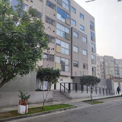 LINDO FLAT EN SALAMANCA DE MONTERRICO