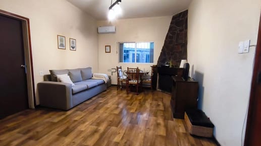 Venta De Casa 2 Dormitorios + Mono Ambiente En La Blanqueada