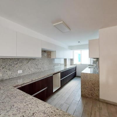 Lindos Departamentos en Venta en Urbanizacin Chacarilla Miraflores