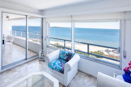 VENTA APARTAMENTO 2 DORMITORIOS Y MEDIO - VISTA AL MAR - PLAYA MANSA - TORRE WASHINGTON - COMPLEJO LINCOLN CENTER
