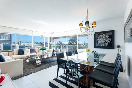 VENTA APARTAMENTO 3 DORMITORIOS EN LA PENINSULA PUNTA DEL ESTE - EDIFICIO TORRE PLAZA
