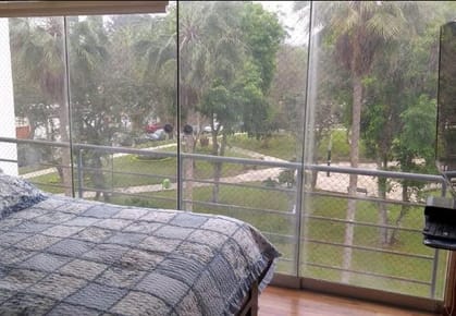 VENTA DE DEPARTAMENTO DE  DORMITORIOS FRENTE A PARQUE EN SURCO