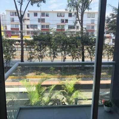 VENTA DE DEPARTAMENTO DE  DORMITORIOS EN MIRAFLORES