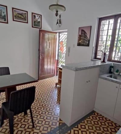 LINDA CASITA EN QUINTA MUY CERCA AL KENNEDY