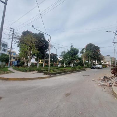 VENDO CASA COMO TERRENO SAN MARTIN