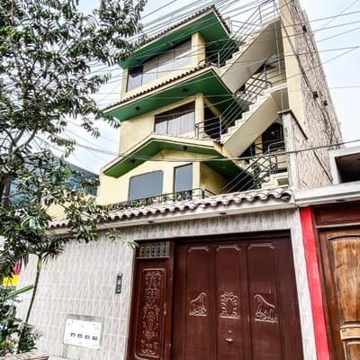 VENTA CASA  PISOS LOS OLIVOS Urb Trebol