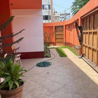 Vendo en Surco  Excelente casa muy bien ubicada