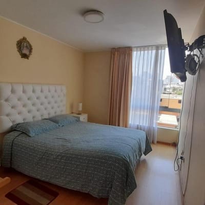 Se Vende  AMPLIO Departamento De  M  m de Azotea en Lince limite Con San Isidro