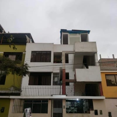 Vendo Espacioso Departamento En Segundo Piso En Mangomarca SJL