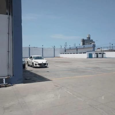 SE VENDE YO ALQUILA  LOCAL INDUSTRIAL  m ICALLAOCARMEN DE LA LEGUA