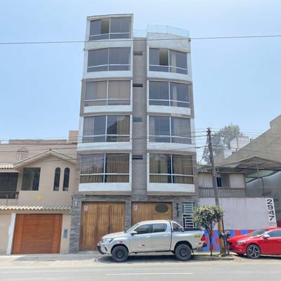 SE VENDE DEPARTAMENTO DPLEX EN ATE