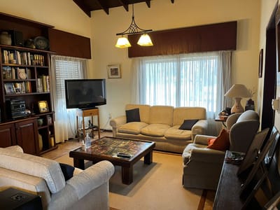 Venta casa excelente calidad 3 dormitorios Trinidad Flores