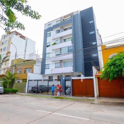 VENDO DEPARTAMENTO EN MAGDALENA DEL MAR    HABITACIONES