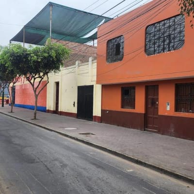 TERRENO COMERCIAL EN LA VICTORIA  SAENZ PEA