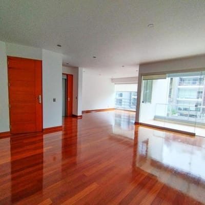 Alquiler de departamento amplio y moderno en Jr Conde de la Vega Surco