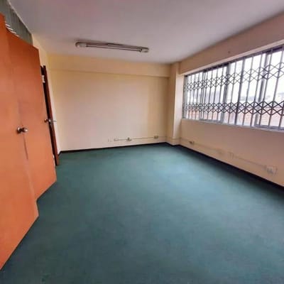 SAN BORJA OFIICNA EN VENTA