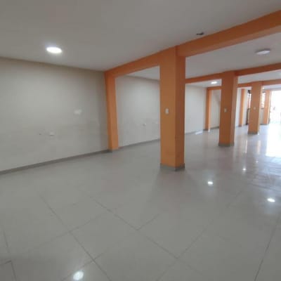 Se Vende Casa Para Uso Comercial O Vivienda