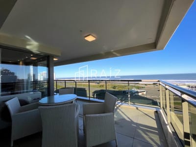 Hermoso apartamento en Torre de Categoria