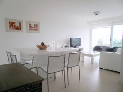 Alquiler temporario de apartamento de 3 dormitorios en zona Enjoy