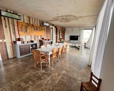 Venta casa 5 dormitorios en suite, Punta Piedras