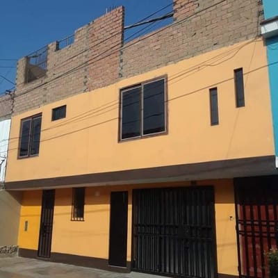SE VENDE CASA  CALLAO LIMITE CON SMP  SAN MARTIN DE PORRES