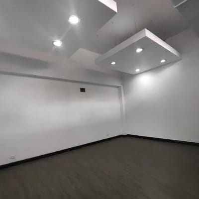 Alquilo Local Comercial Oficina De M Cercado De Lima  Av Alejandro Tirado