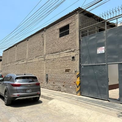 Local Industrial de  metros en San Martn de Porras