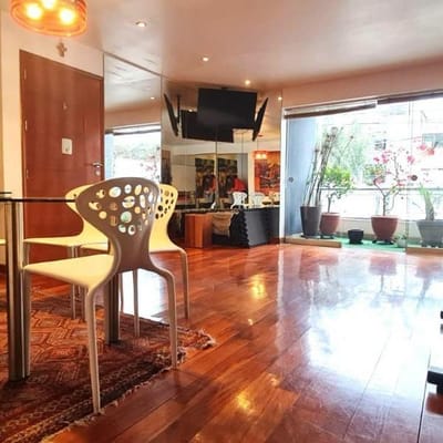 VENDO AMPLIO DEPARTAMENTO EN VALLE HERMOSO  SURCO