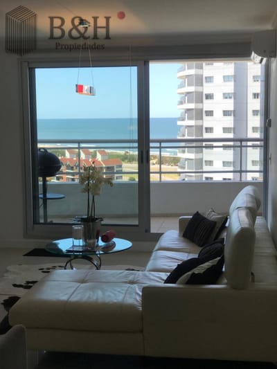PUNTA DEL ESTE CHIVERTA A 100 M DEL MAR 3 DORMITORIOS AMENITIES