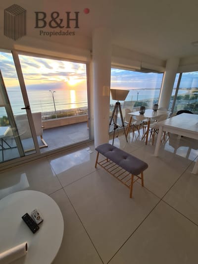 Apartamento en alquiler Anual primera linea de la mansa
