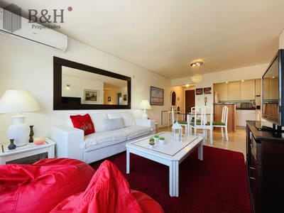 Alquiler Anual Apartamento de 1 Dormitorio y Medio en la Península, Punta del Este