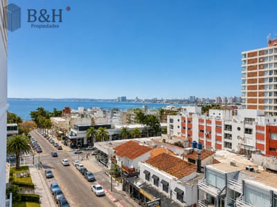 Venta de apartamento de 1 Dormitorio en el corazón de la Península, Punta del Este