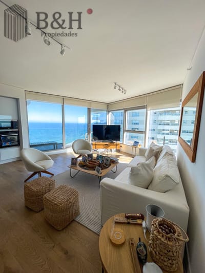 Apartamento de 2 dormitorios en alquiler, torre TRUMP Punta del Este