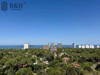 Venta de Apartamento  Parquemar Bosque  Parada 15 de Av. Roosevelt, Punta del Este